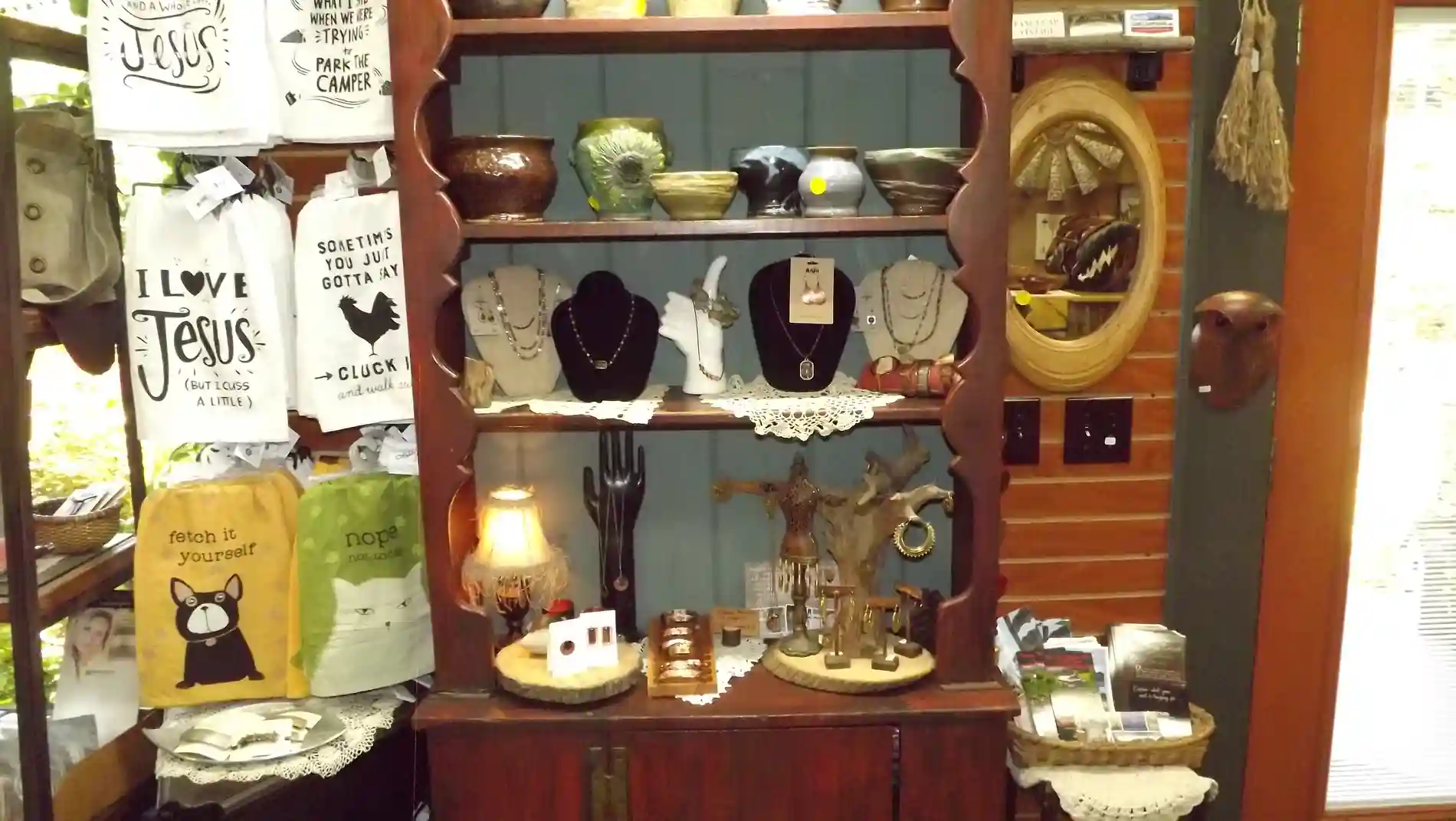 Unique gifts, jewelry and local artisan items at Thistle & Thread