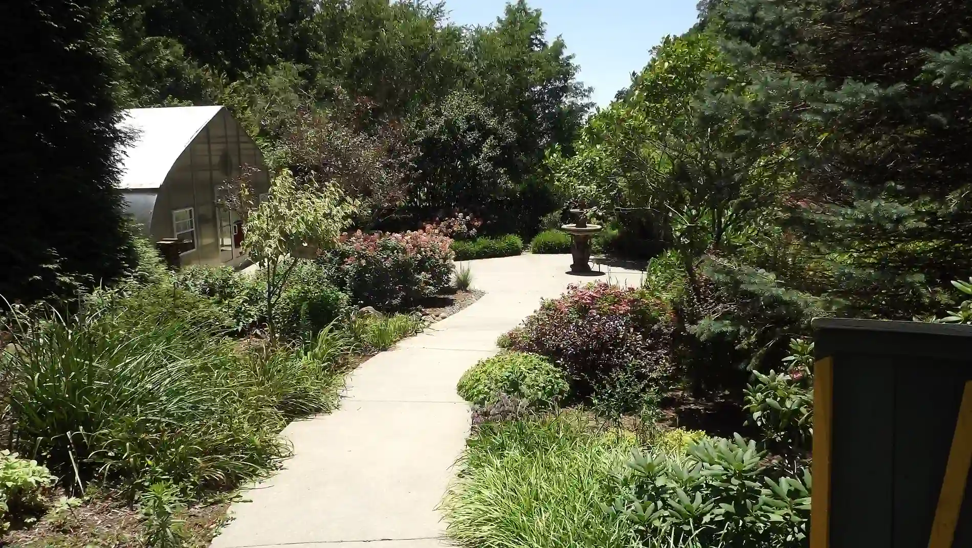 Peaceful garden paths at Thistle & Thread at the Parkway